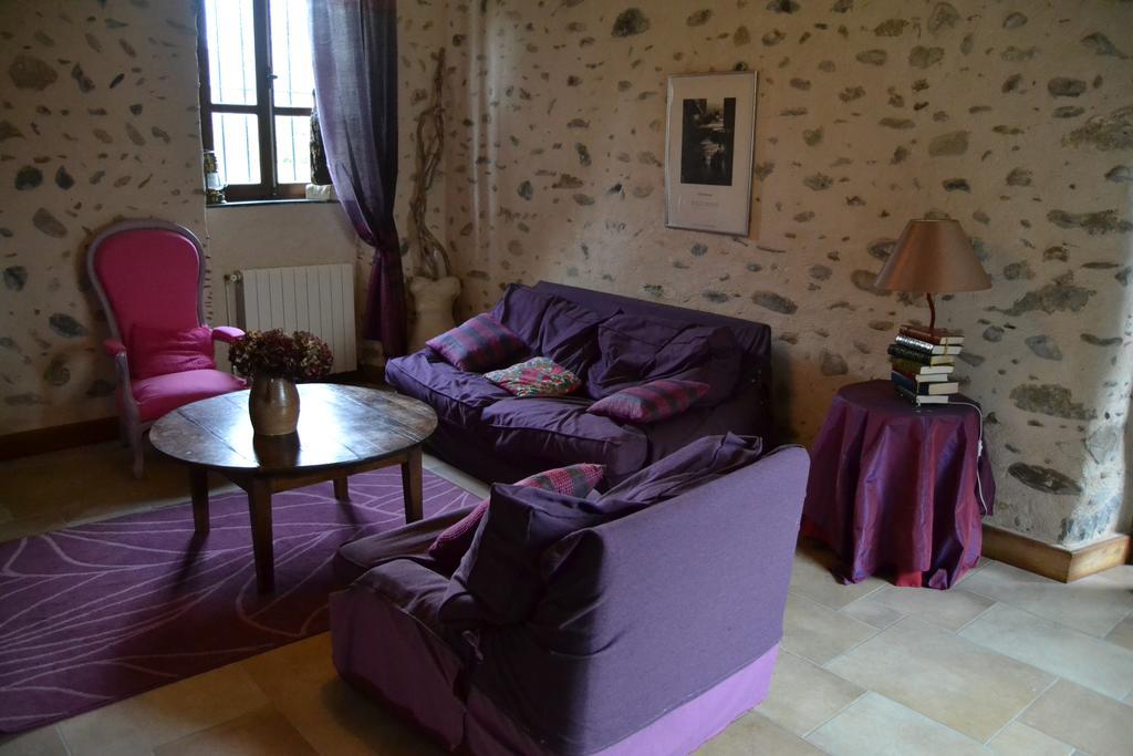 Gite Les Arrebourits 4 Etoiles Aneres Exterior photo
